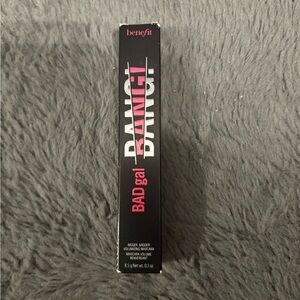 Benefit 36 Hour Full-Blast Volume Mascara